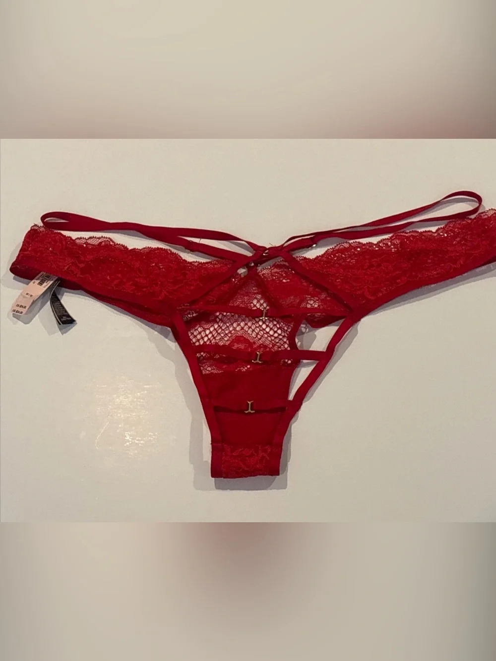 Victorias Secret Very Sexy Red Fishnet Floral Thong Brazilian Panties Sz M NEW